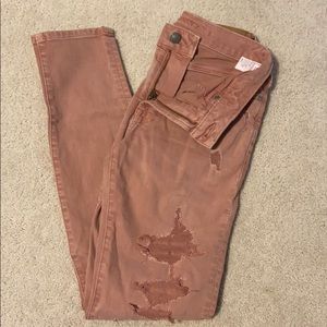 American Eagle Men’s Ripped Skinny Jean Salmon
